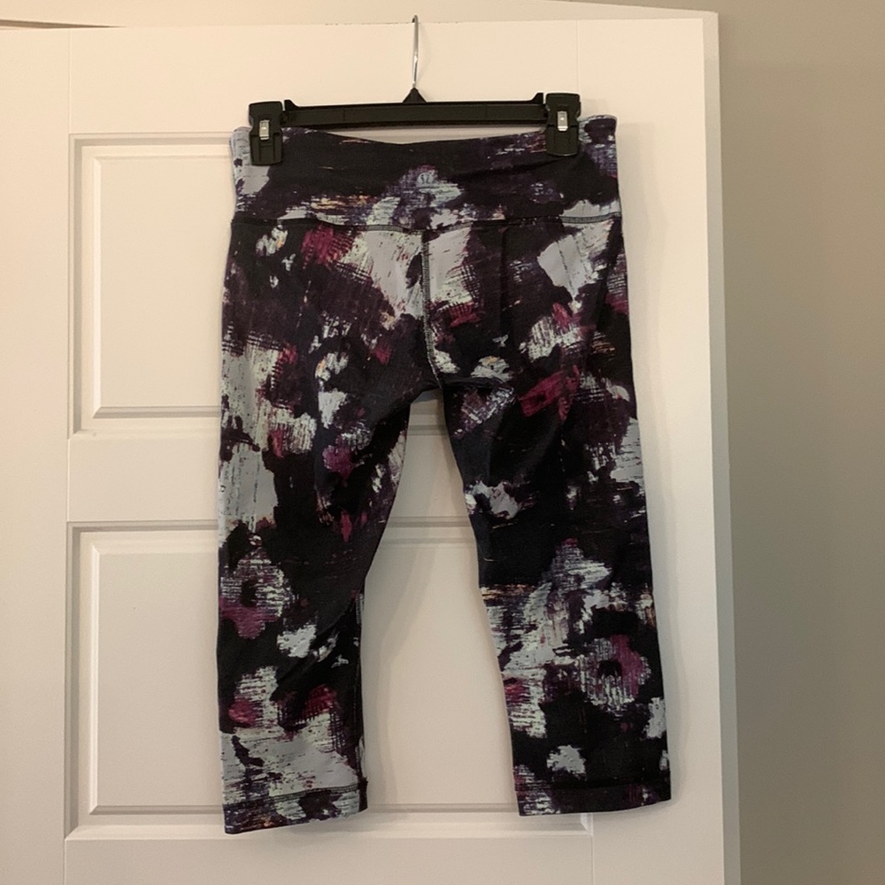 Lululemon Cropped Leggings